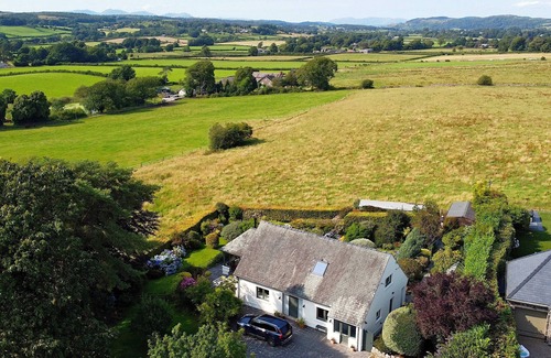 Grange-over-Sands House | Pembroke Cottage - A short stroll from Cartmel Village