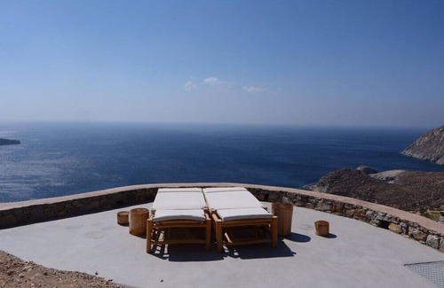 Serifos Villa | Pende Natura Residence – KELI | Sea & Mountain View Cottage