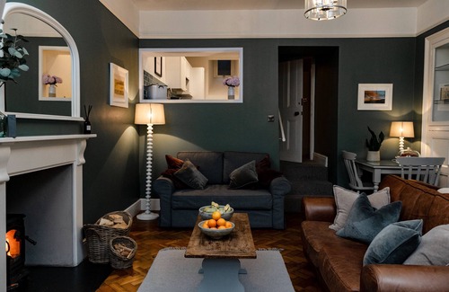 Giggleswick Apartment | Pendle View - Luxury Period Ground Floor Apartment