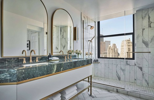 Downtown Chicago Hotel | Pendry Chicago