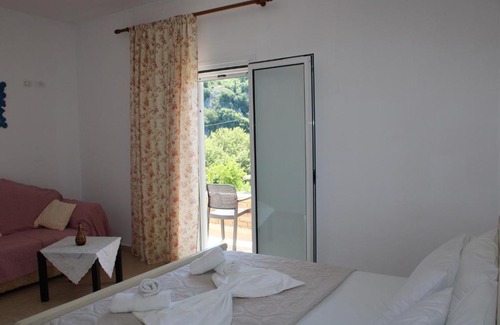 Dhermi House | PENELOPE 2
