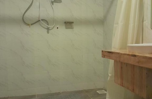 Amboseli Hotel | PENETY AMBOSELI RESORT
