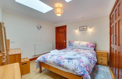 Robeston Wathen House | Penfeidr Cottage