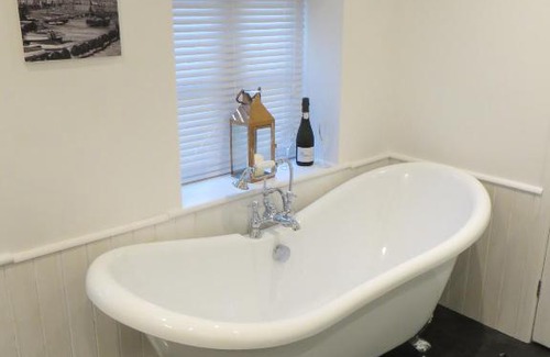 Mousehole House | Pengelly - Luxury converted Fisherman’s Net Loft