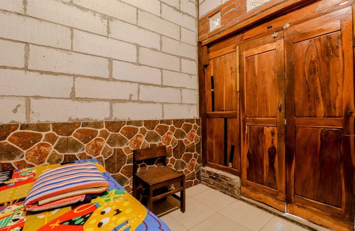 Wonosari House | Penginapan Joko Samudro