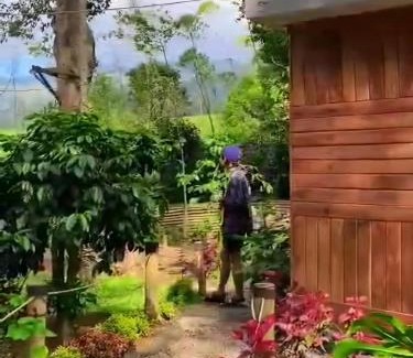 Pangalengan Resort | Penginapan nuansa Riung gunung