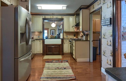 Rockwell House | Peninsula Lake Home With POOL ~ Amazing Lake Views ~ Water On 3 Sides!