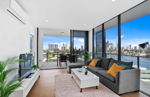 Surfers Paradise Apartment | Peninsular Gold Coast