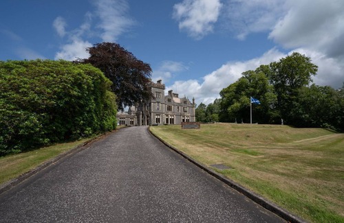 Newton Stewart Cottage | Penninghame Tower - an apartment that sleeps 8 guests in 4 bedrooms