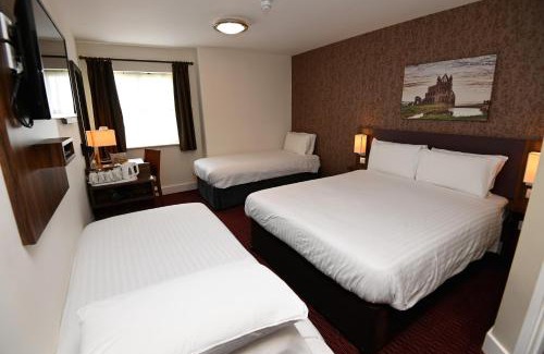 Whitby Hotel | Penny Hedge, Whitby by Marston's Inns