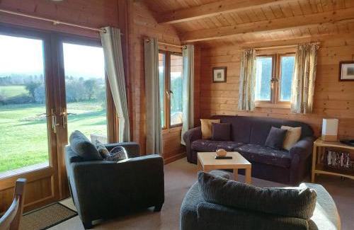 Broadway House | Pennylands Hill View Lodge