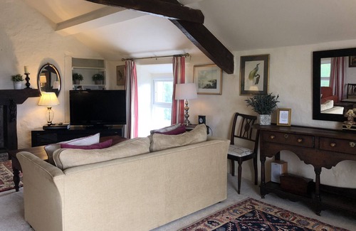 Llanfairpwllgwyngyll Cottage | Penrhyn Mawr Cottage - Peace and Quiet with beautiful views.