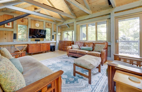 Penrose House | Penrose Vacation Rental w/Deck & Hot Tub