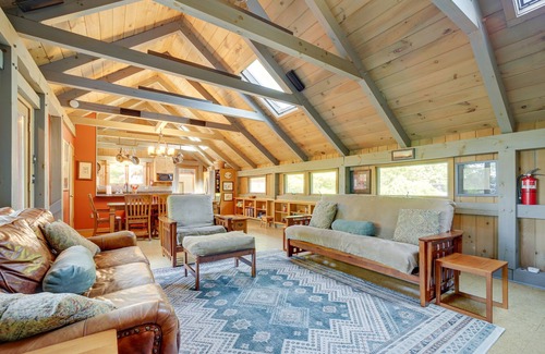 Penrose House | Penrose Vacation Rental w/Deck & Hot Tub
