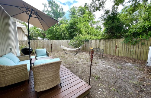 South Pensacola House | Pensacola ❤️ 3BD ❤️ Sleeps 10. King BD, Parkin+Wifi