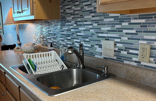 Pensacola Beach Condo | Pensacola Beach Condo with a Great View! Free WiFi and Swimming Pool. D5
