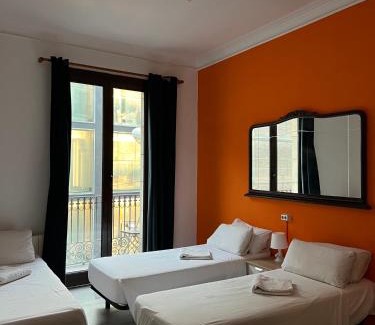 Gothic Quarter House | Pensión Arosa
