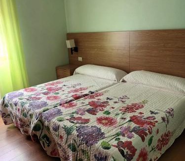 Redondela House | Pensión O Regato