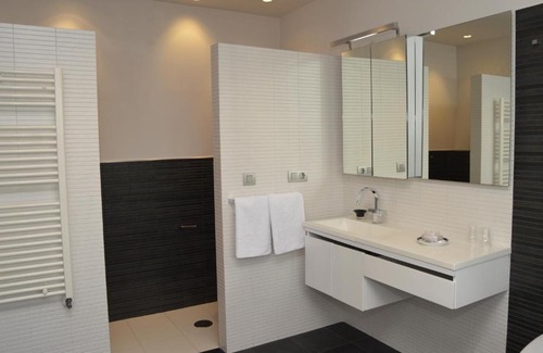Villalba House | PENSIÓN SUITES CAMIÑO NORTE