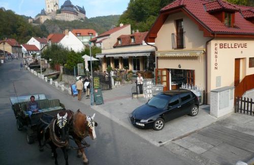 Karlstejn House | Pension a Restaurace Vyhlídka