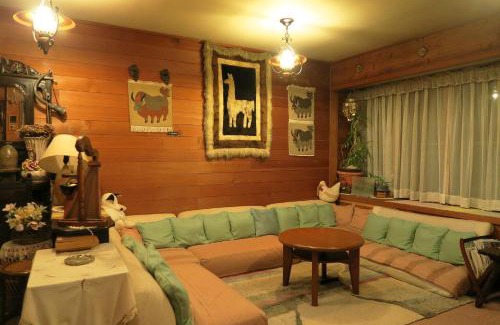 Echo Land House | Pension Agi