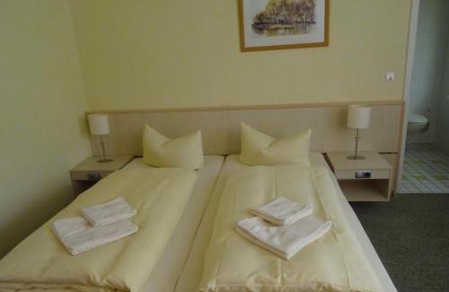Alt Zeschdorf House | Pension Am Seeberg