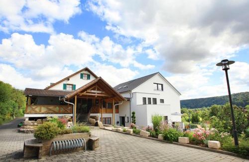 Beilngries House | Pension Arzberghof