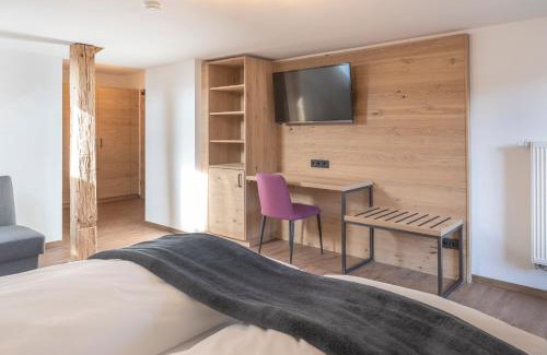 Lenggries Apartment | Pension BergMoment Ferienwohnungen oder Zimmer mit Frühstück