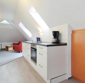 Werdum House | Pension Burggaststätte Heyken