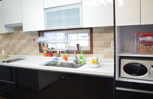 Danwol Apartment | Pension Cafe Yoon & Park