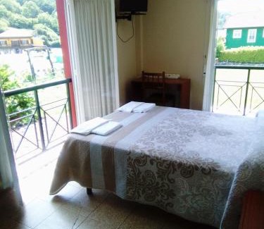 Soto de Cangas House | Pension Casa Pepe