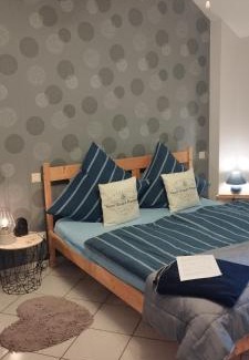 Mainz-Bingen Bed & Breakfast | Pension Deerkemer Kuh
