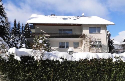 Stryck House | Pension Ferienwohnungen Rosenschlösschen