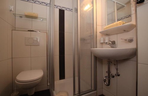 Oetz Bed & Breakfast | Pension Garni Gerhard
