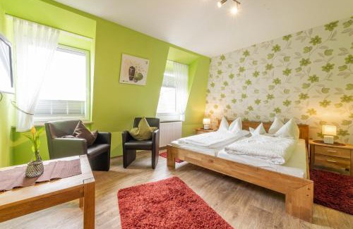 Goessweinstein House | Pension Gisela