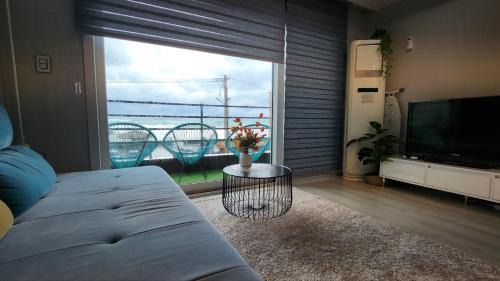 Downtown House | Pension Haneul Tari