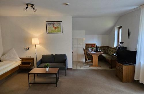 Herrischried House | Pension Hauber - Rehbergblick mit Balkon
