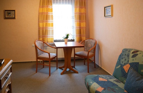 Piesteritz Hotel | Pension Heinrich Heine