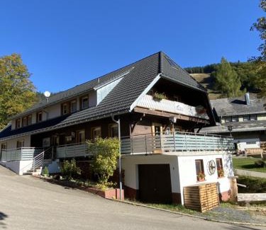Bernau House | Pension Hofeck
