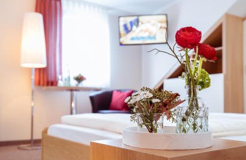 Barenfels House | Pension Hotel Sartor