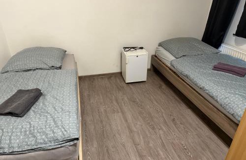 Osterholz-Scharmbeck House | Pension Kalifornia Zimmer 8 Doppelzimmer für 2 Personen