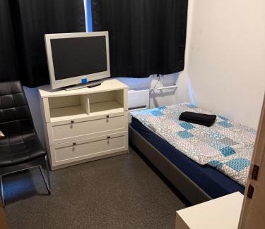 Osterholz-Scharmbeck House | Pension Kalifornia Zimmer 9 Doppelzimmer für 2 Personen in Osterholz-Scharmbeck