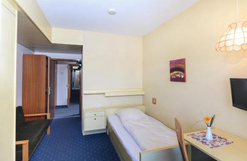 Bad Buchau Hotel | Pension Neustart