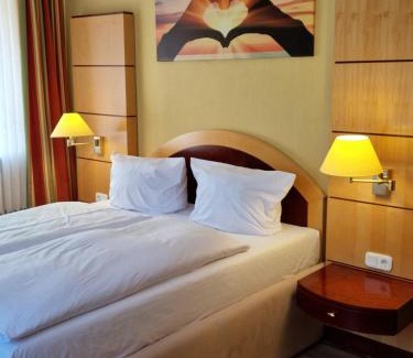 Bad Hersfeld House | Pension Pale' Bach