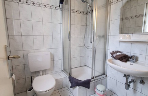 Usseln House | Pension Robin Hood