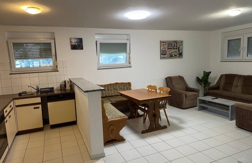 Bergen Enkheim Apartment | Pension Seckbach