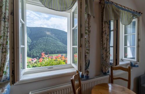 Spindleruv Mlyn House | Pension Slunečnice & Panorama Restaurant Farma