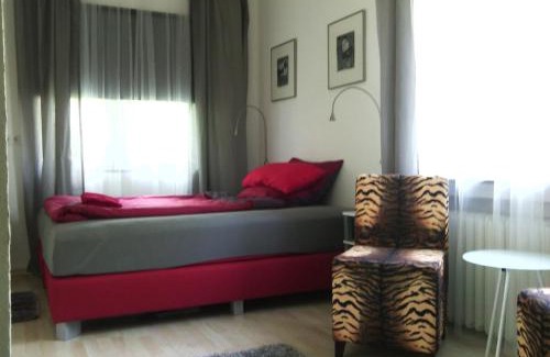 Bad Wilhelmshoehe House | Pension TimeOut