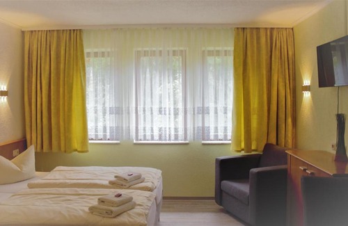Aschara Hotel | Pension Ujut