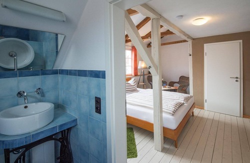 Naumburg House | Pension und Ferienwohnung Onkel Ernst